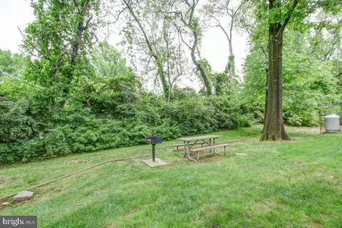 7651 Tremayne Pl #307, Mclean, VA 22102 photo 40