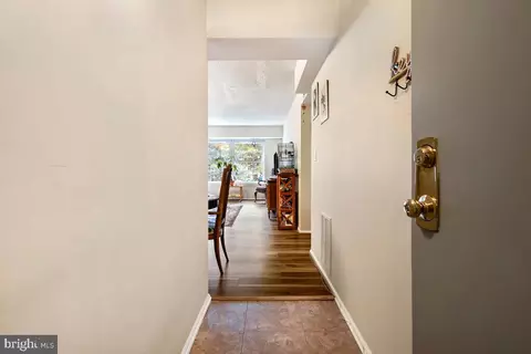 7651 Tremayne Pl #307, Mclean, VA 22102 photo 7