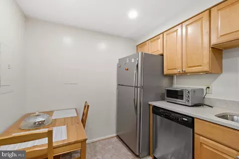 7651 Tremayne Pl #307, Mclean, VA 22102 photo 17