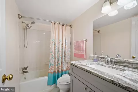 7651 Tremayne Pl #307, Mclean, VA 22102 photo 22