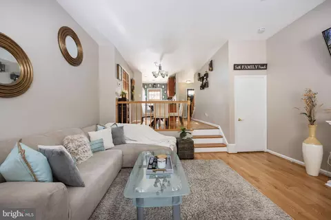 8404 Penshurst Dr #585, Springfield, VA 22152 photo 8
