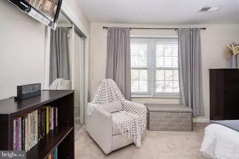 8404 Penshurst Dr #585, Springfield, VA 22152 photo 24