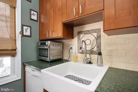 8404 Penshurst Dr #585, Springfield, VA 22152 photo 19