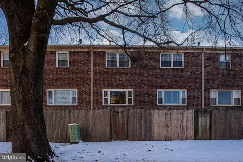 8404 Penshurst Dr #585, Springfield, VA 22152 photo 50