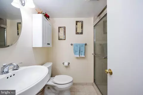 8404 Penshurst Dr #585, Springfield, VA 22152 photo 39