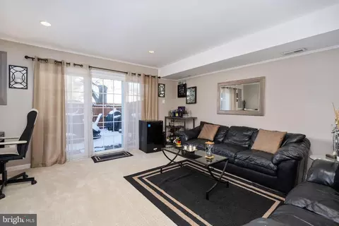 8404 Penshurst Dr #585, Springfield, VA 22152 photo 36
