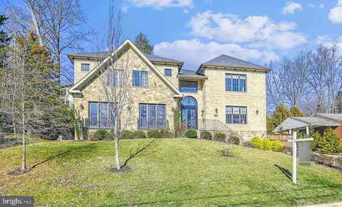 1443 Waggaman Cir, Mclean, VA 22101