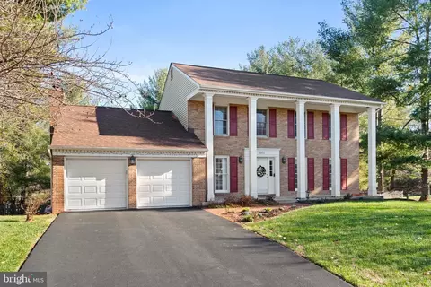 9832 Faust Dr, Vienna, VA 22182 photo 49