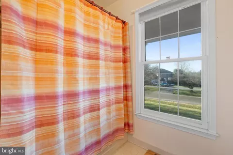 9832 Faust Dr, Vienna, VA 22182 photo 29
