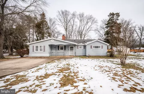 8309 Orville St, Alexandria, VA 22309