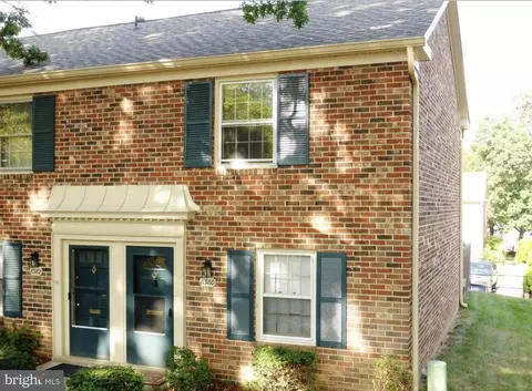 8380 Forrester Blvd #547, Springfield, VA 22152