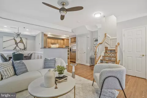 7109 Mason Grove Ct #2, Alexandria, VA 22306