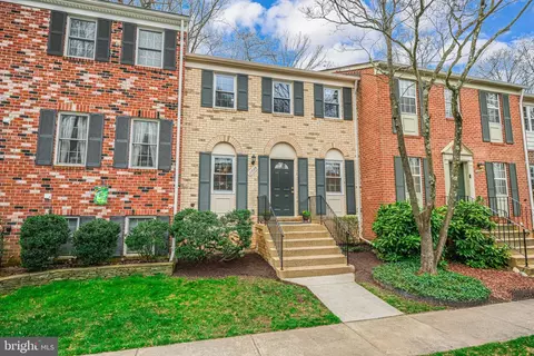 11739 Dry River Ct, Reston, VA 20191
