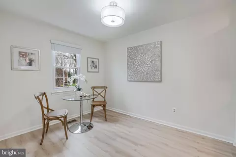Dining - 11739 Dry River Ct, Reston, VA 20191 photo 2 of 3