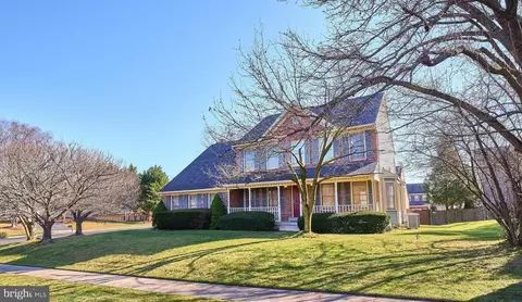7195 Briarcliff, Springfield, VA 22152