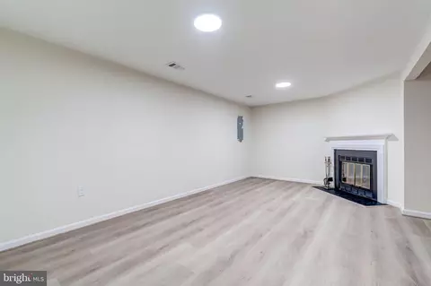 8527 Bauer Dr, Springfield, VA 22152 photo 51