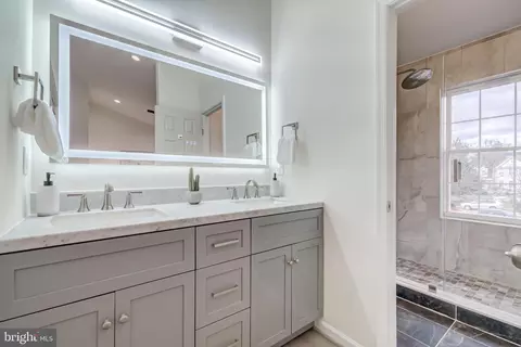 8527 Bauer Dr, Springfield, VA 22152 photo 35