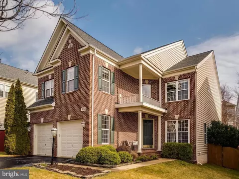 9059 Furey Rd, Lorton, VA 22079