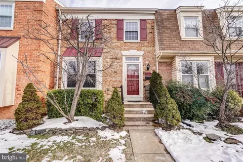 6463 Franconia Ct, Springfield, VA 22150