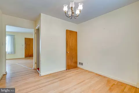 6516 Fairlawn Dr, Mclean, VA 22101 photo 13