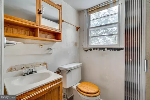 6516 Fairlawn Dr, Mclean, VA 22101 photo 33