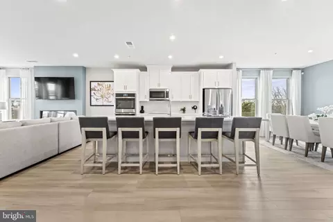 14132 Gypsum Loop, Chantilly, VA 20151