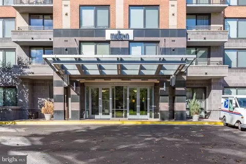 2451 Midtown Ave #724, Alexandria, VA 22303