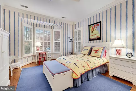 Bedroom - 7844 Montvale Way, Mclean, VA 22102 photo 6 of 6