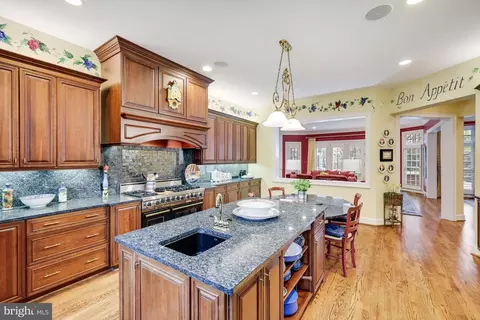 Kitchen - 7844 Montvale Way, Mclean, VA 22102 photo 2 of 4