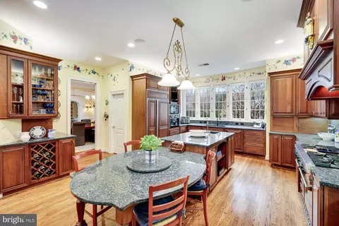 Kitchen - 7844 Montvale Way, Mclean, VA 22102 photo 1 of 4