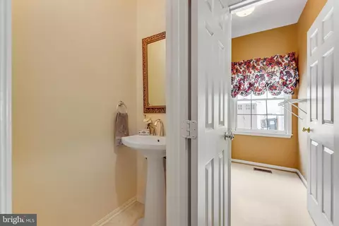 3611 Windmoore Ct, Chantilly, VA 20151 photo 28
