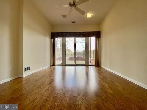11068 Thrush Ridge Rd, Reston, VA 20191 photo 34