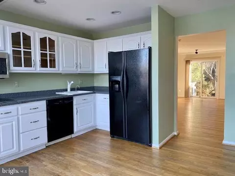 11068 Thrush Ridge Rd, Reston, VA 20191 photo 14