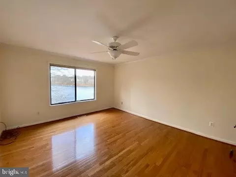 11068 Thrush Ridge Rd, Reston, VA 20191 photo 18