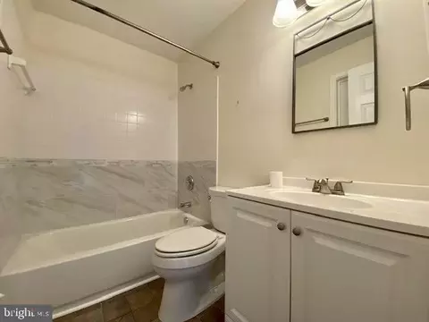 11068 Thrush Ridge Rd, Reston, VA 20191 photo 31