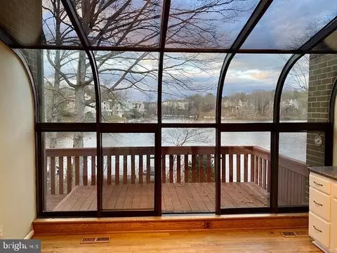 11068 Thrush Ridge Rd, Reston, VA 20191 photo 15