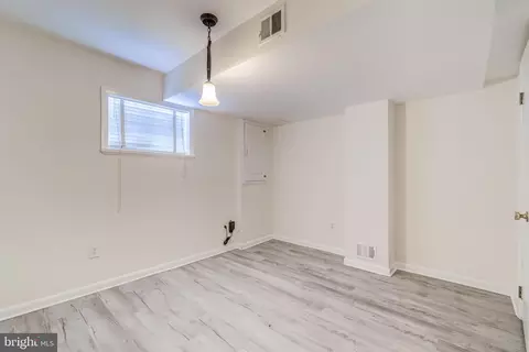 5710 Ash Dr, Springfield, VA 22150 photo 23