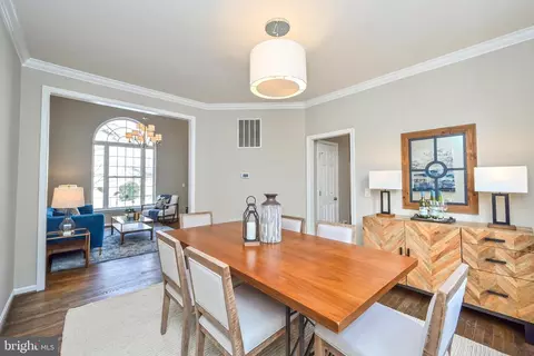 Dining - 8153 Stream Side Ct, Vienna, VA 22182 photo 3 of 4