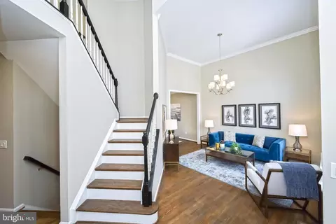 Living - 8153 Stream Side Ct, Vienna, VA 22182 photo 1 of 8