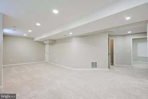 Other - 8153 Stream Side Ct, Vienna, VA 22182 photo 8 of 13