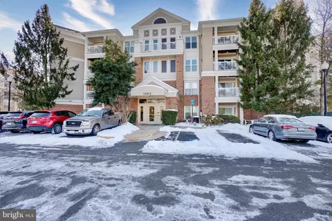 12913 Alton Sq #407, Herndon, VA 20170