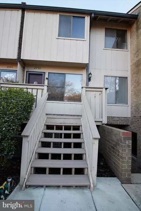 2552 Glengyle Dr #156, Vienna, VA 22181