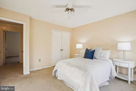 Bedroom - 7816 Valleyfield Dr, Springfield, VA 22153 photo 8 of 10
