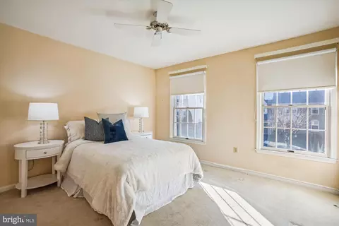 Bedroom - 7816 Valleyfield Dr, Springfield, VA 22153 photo 7 of 10
