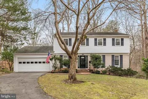 4629 Quarter Charge Dr, Annandale, VA 22003