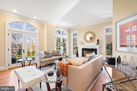1211 Corbin Ct, Mclean, VA 22101 photo 6