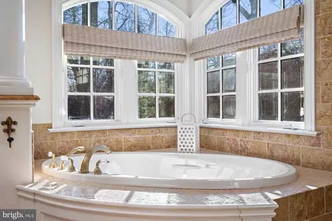 1211 Corbin Ct, Mclean, VA 22101 photo 31