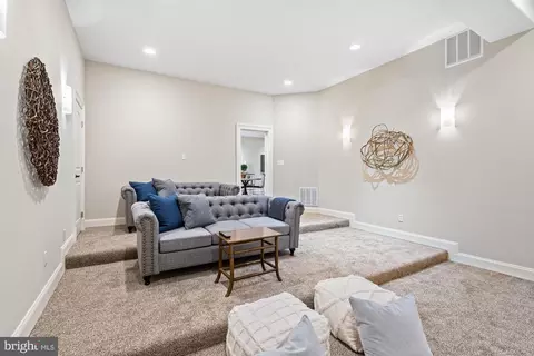 1211 Corbin Ct, Mclean, VA 22101 photo 45