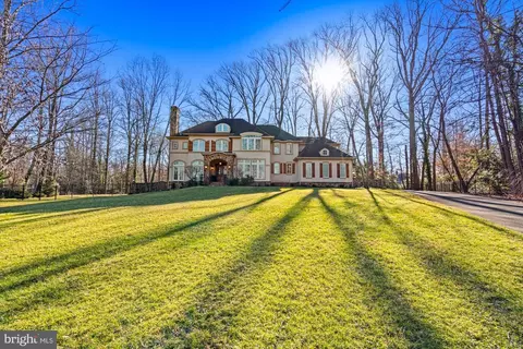 1211 Corbin Ct, Mclean, VA 22101 photo 50