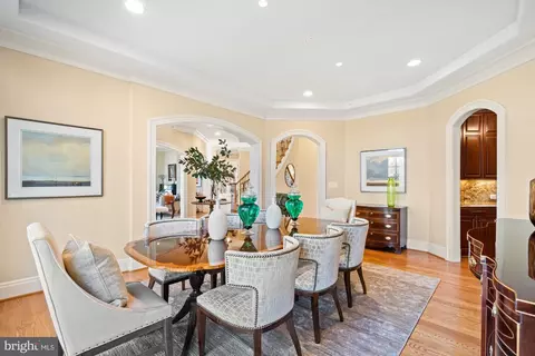 1211 Corbin Ct, Mclean, VA 22101 photo 12